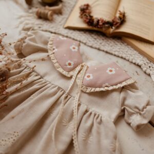 Kołnierzyk z koronką w kwiatuszki damski Hania uśmiechnij się