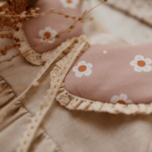 Kołnierzyk z koronką w kwiatuszki damski Hania uśmiechnij się