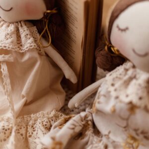 Lalka bawełniana przytulanka retro koronka Marysia natural