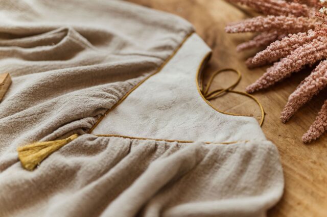 Lniana sukienka retrodla dziewczynki 5-10 lat Marysia rokoko