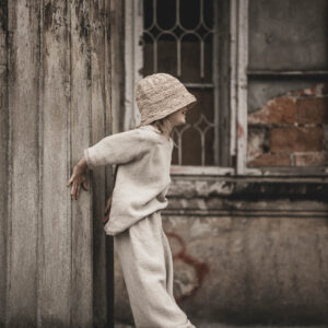 Lniane spodnie palazzo z koronką retro dla dziewczynki szara glina