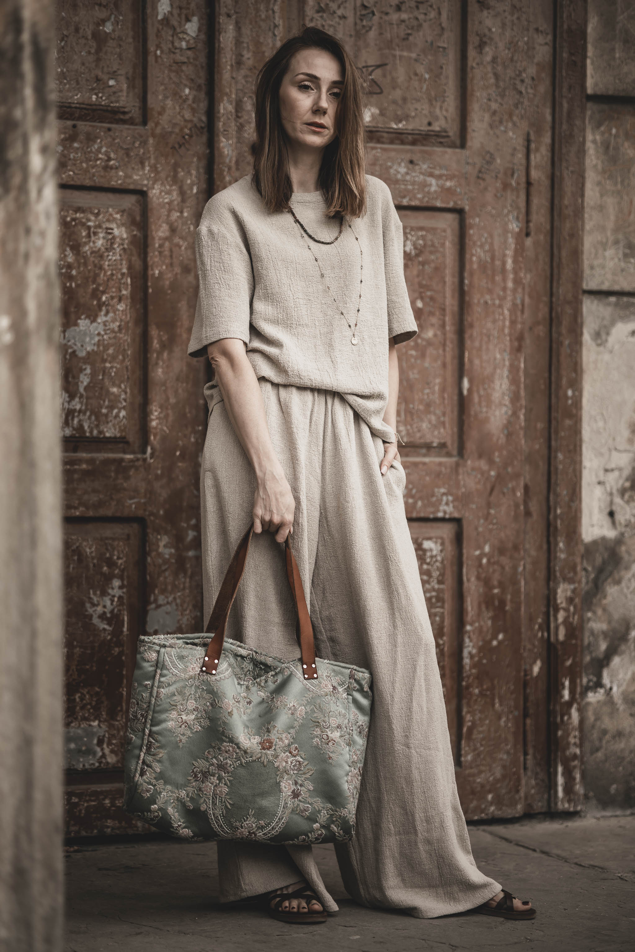 Lniany t-shirt damski premium szara glina