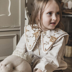 Lniany kołnierzyk damski w kwiatki z koronką stefania honey