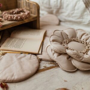 Mata podłogowa kwiat dla dzieci do zabawy natural