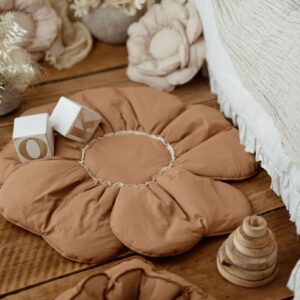 Mata podłogowa kwiat do zabawy dla dzieci carmel