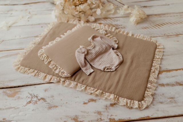 Muślinowy kocyk niemowlęcy 50×75cm boho beż