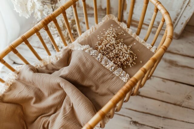 Muślinowy kocyk niemowlęcy 50×75cm boho beż