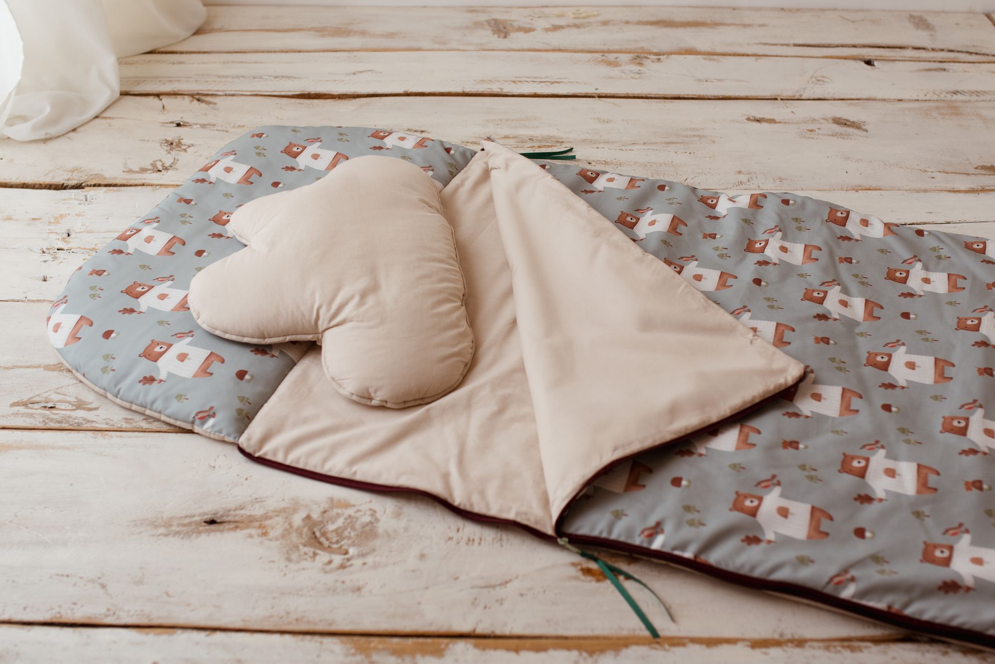 Niebieski śpiworek w misie dla dziecka 6-10lat