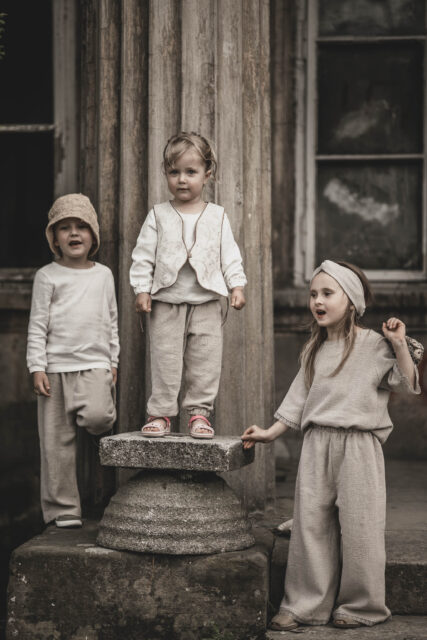 Opaska lniana węzeł dla dziewczynki szara glina