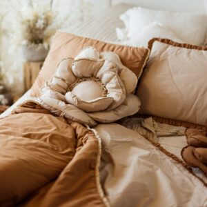 Poduszka bawełniana dekoracyjna kwiat natural rozmiar 40