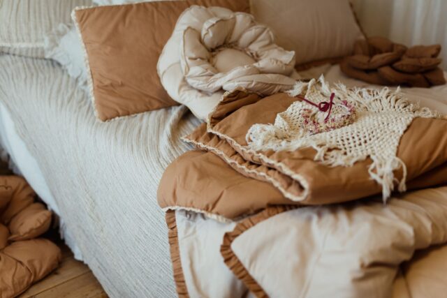 Poduszka bawełniana dekoracyjna kwiat natural rozmiar 40