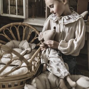 Poduszka dekoracyjna kwiat natural rozmiar 30