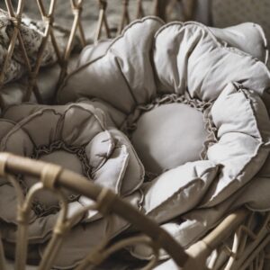 Poduszka kwiat boho beż 30×30