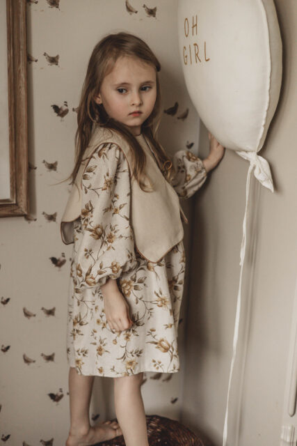 Retro kamizelka lniana dla dla dziecka vanila