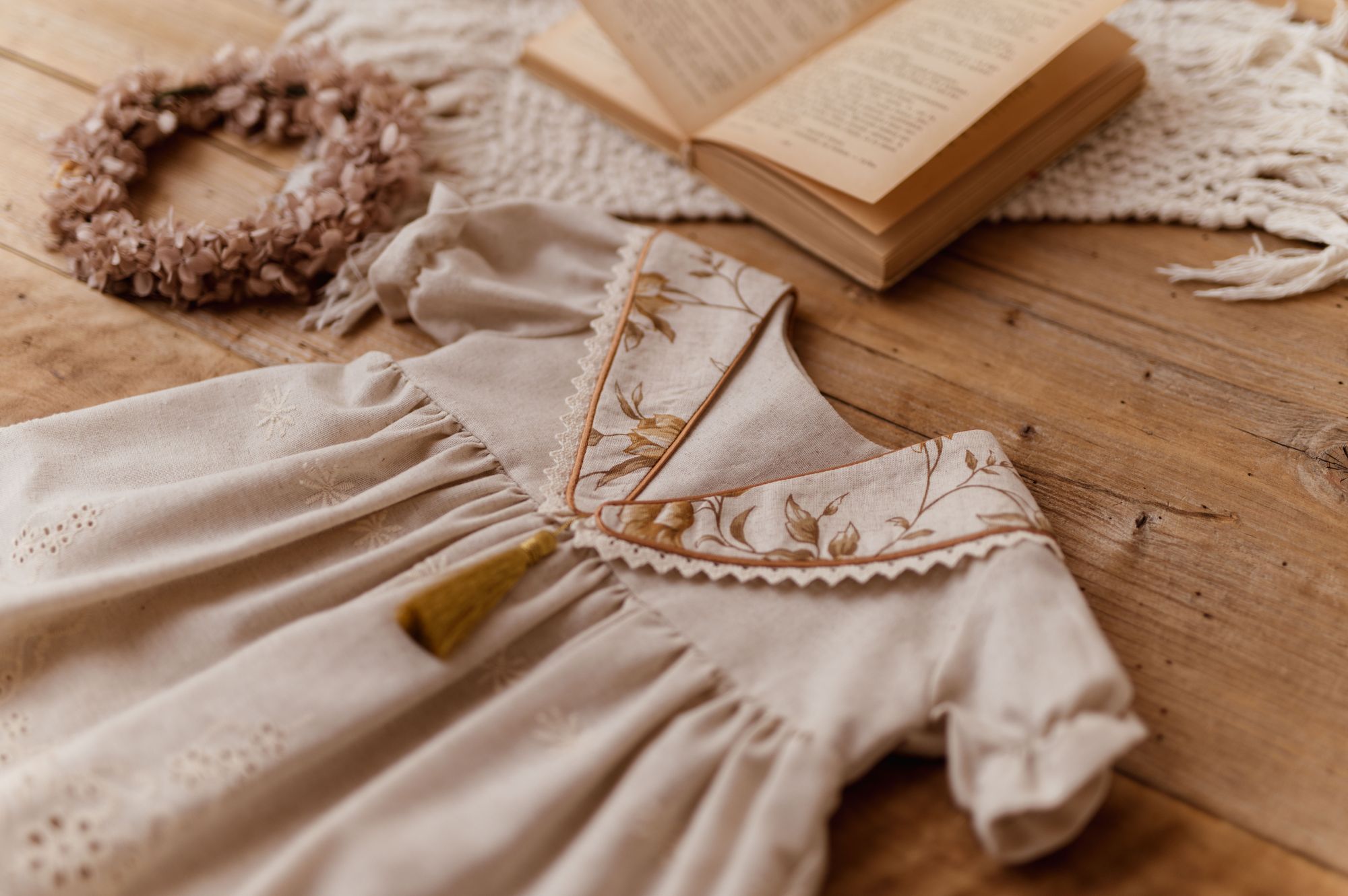 Retro kołnierzyk dla dziecka lniany z koronką anielka honey