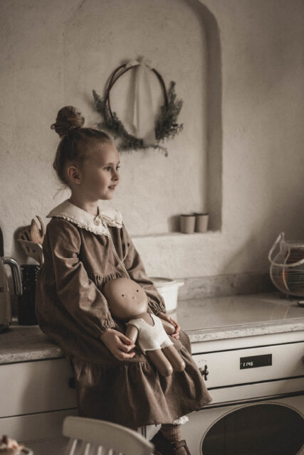 Retro kołnierzyk dla dziewczynki lniany z koronką naturalna kratka zoja