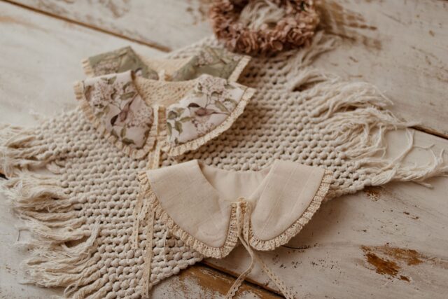 Retro kołnierzyk dla dziewczynki lniany z koronką naturalna kratka zoja