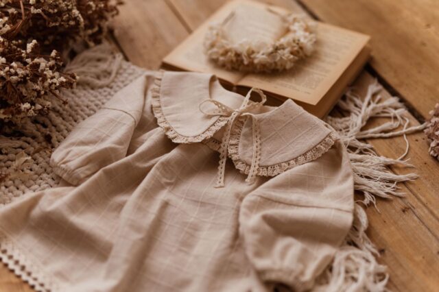 Retro kołnierzyk dla dziewczynki lniany z koronką naturalna kratka zoja