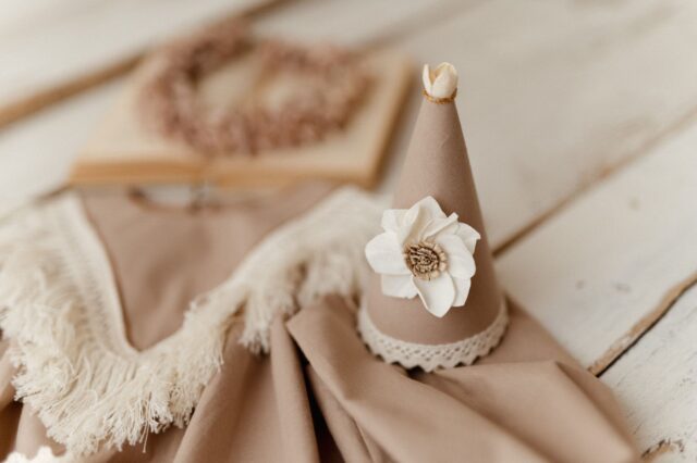 Retro sukienka beżowa bawełniana Marysia 5-10 lat