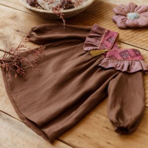 Retro sukienka lniana brązowa dla dziewczynki   blanka rose