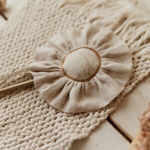 Różdżka kwiatuszek do zabawy ozdoba dla dziecka krepa