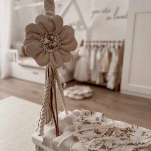 Różdżka do zabawy dla dziewczynki kwiatek ozdoba milk natural