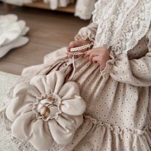 Różdżka do zabawy dla dziewczynki kwiatek ozdoba milk natural