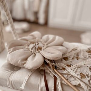 Różdżka do zabawy dla dziewczynki kwiatek ozdoba milk natural