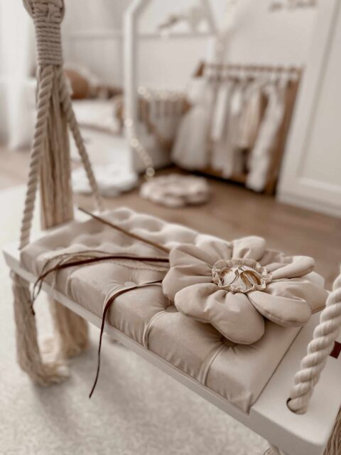 Różdżka do zabawy dla dziewczynki kwiatek ozdoba milk natural