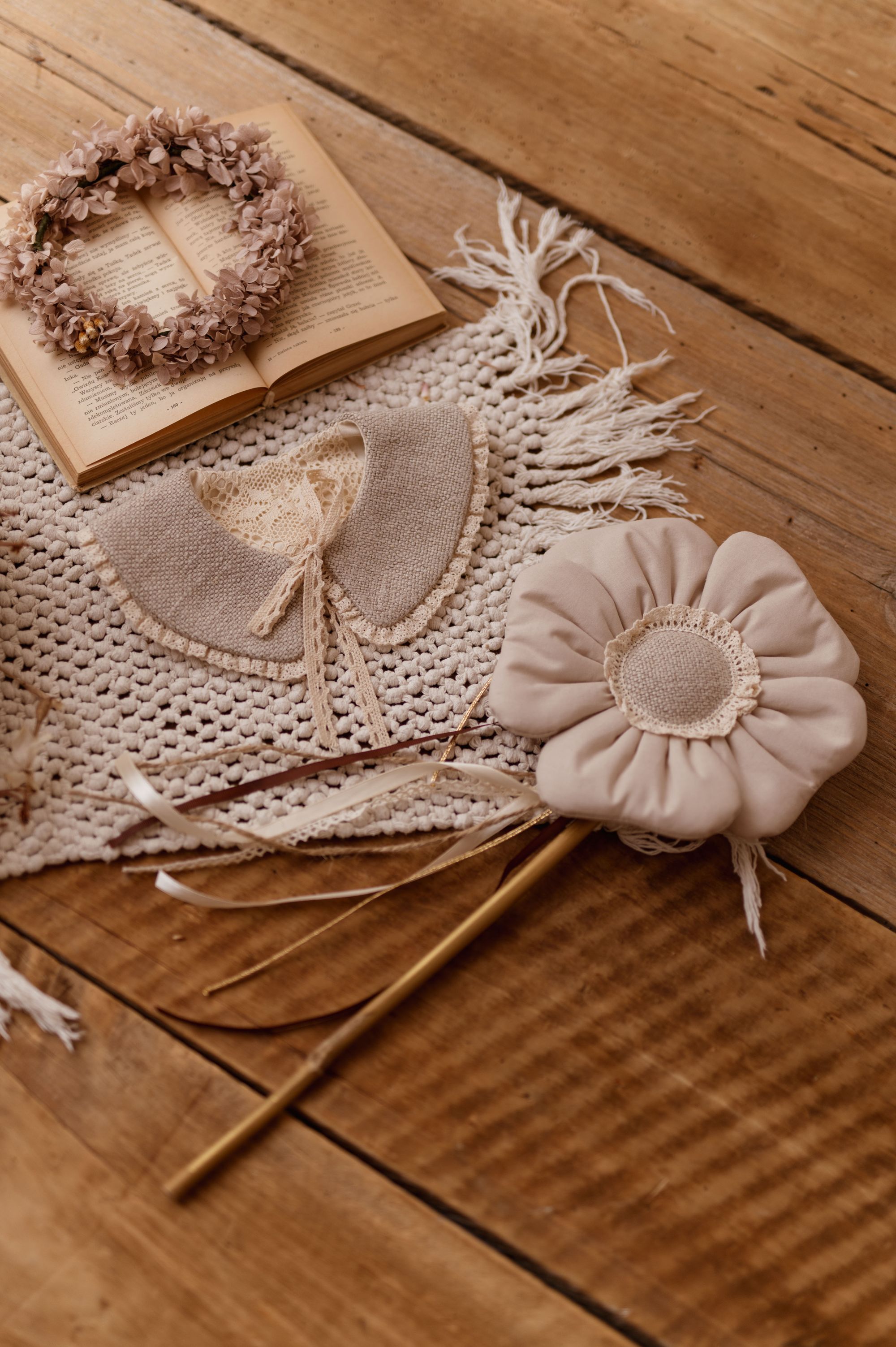 Różdżka do zabawy kwiatek ozdoba dla dziecka kasza len