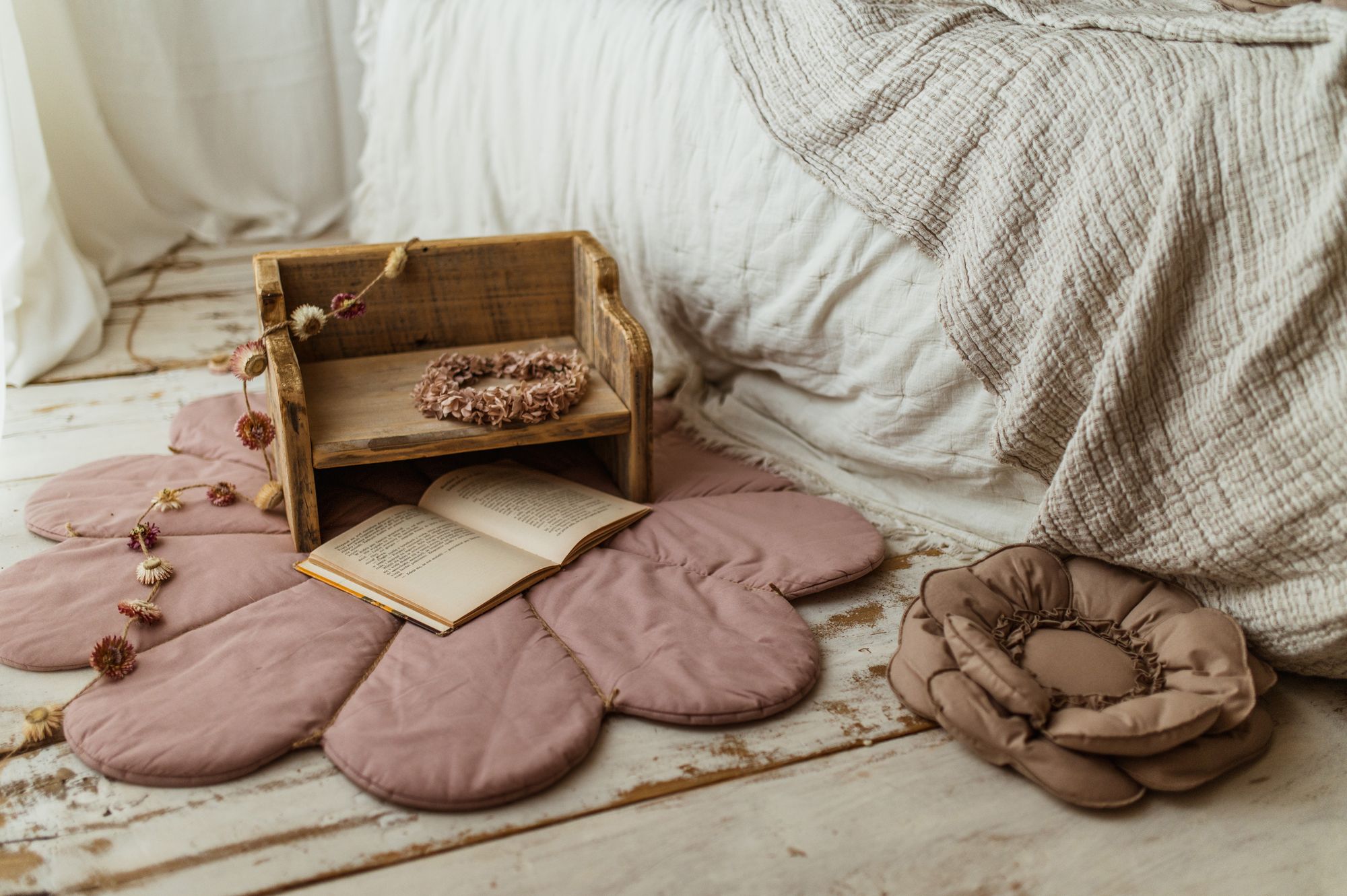 Różowa mata kwiat bawełniana do zabawy dla dzieci