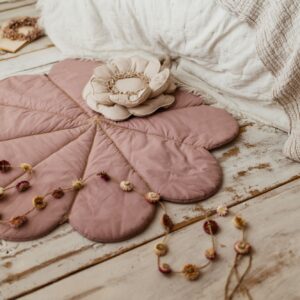 Różowa mata kwiat bawełniana do zabawy dla dzieci