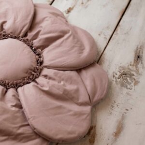 Różowa retro mata kwiat 5 dla dzieci do zabawy i dekoracji pokoju