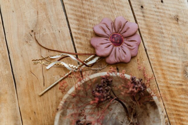 Różowa różdżka dla dziewczynki do zabawy ozdoba rose