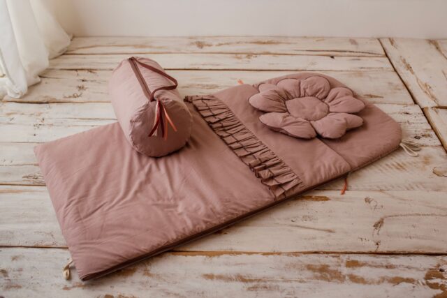 Różowy śpiworek do spania dla dziewczynki 6-10 lat