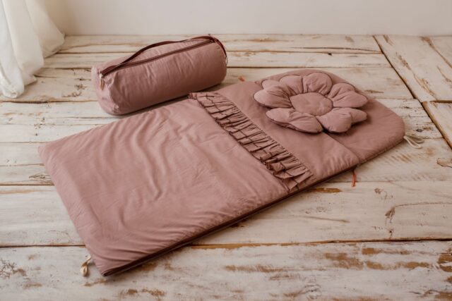 Różowy śpiworek do spania dla dziewczynki 6-10 lat