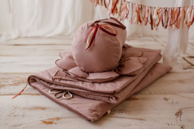 Różowy śpiworek do żłobka 0-3 lat z poduszką i workiem