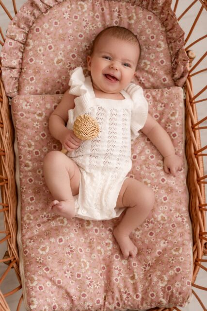 Różowy śpiworek niemowlęcy dla dziewczynki 100% bawełna