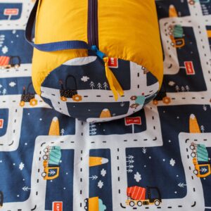 Śpiworek dla chłopca do przedszkola 140×75cm auta