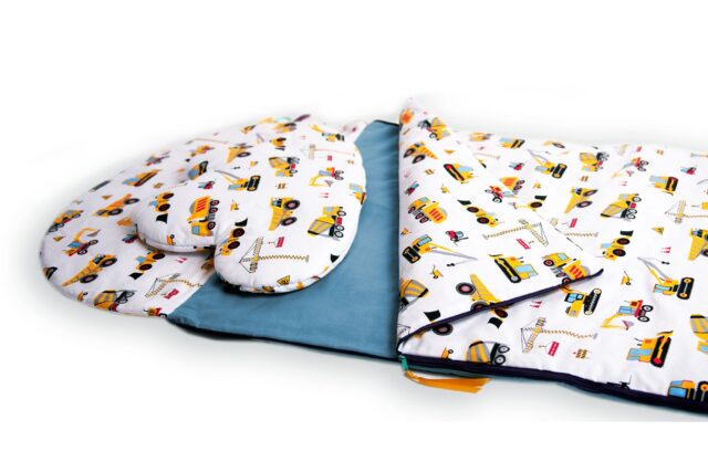 Śpiworek dla chłopca do przedszkola 140×75cm koparki