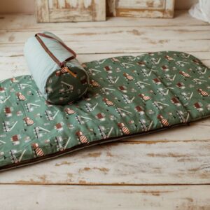 Śpiworek dla chłopca w auta 5-10 lat junior zielony