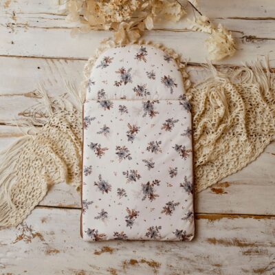 Śpiworek dla niemowlaka do spania biały we wzory 40×75