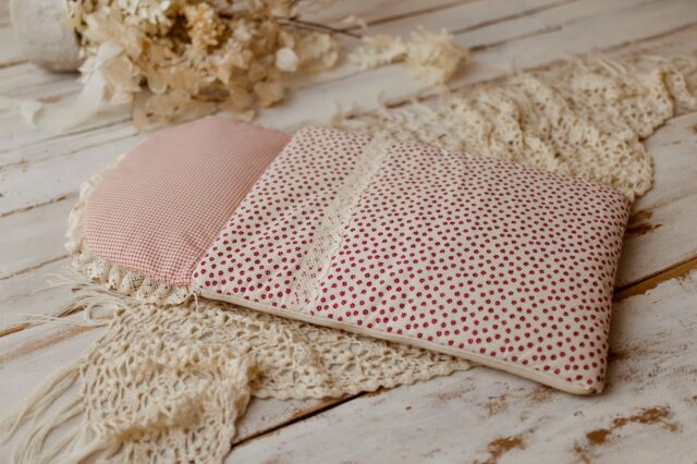 Śpiworek dla niemowląt na zimę/lato różowy w kwiatki