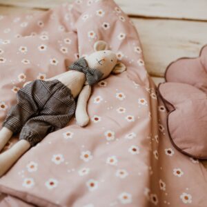 Śpiworek dla przedszkolaka 140×75cm różowy w kwiatki