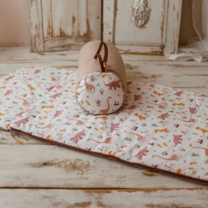 Śpiworek do przedszkola 140×75cm pink dinozaury