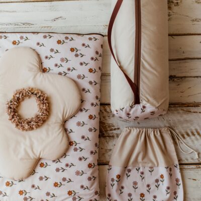 Śpiworek do przedszkola 140×75cm śliczne kwiatuszki