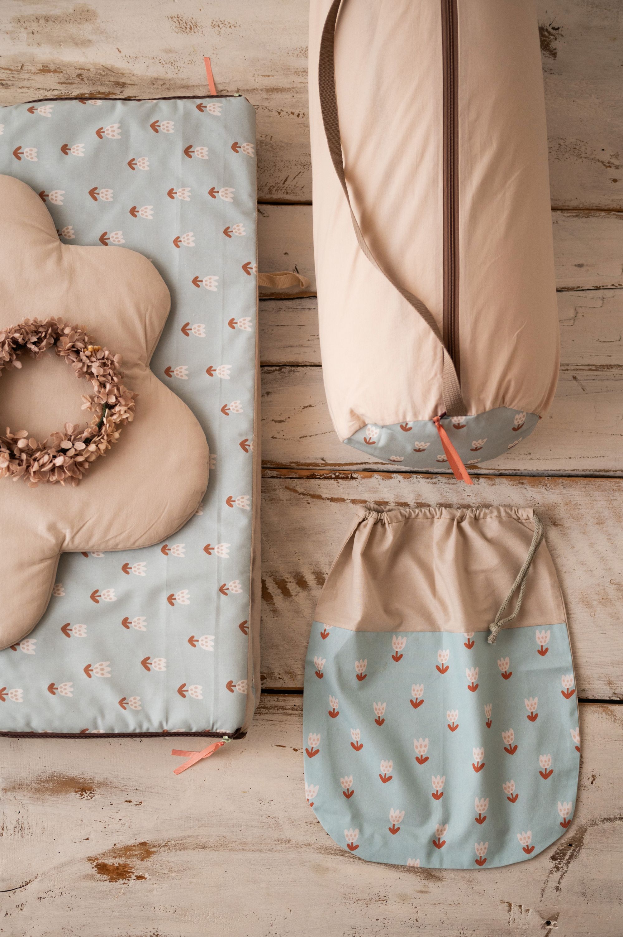 Śpiworek do przedszkola pościel 3w1 tulipany