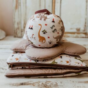 Śpiworek do przedszkola w dinozaury