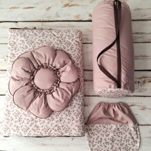 Śpiworek do przedszkola z falbanką 140×75cm różany drzewko różane