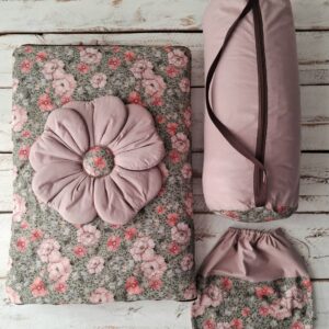 Śpiworek do przedszkola z falbanką 140×75cm różany wiosenne kwiaty
